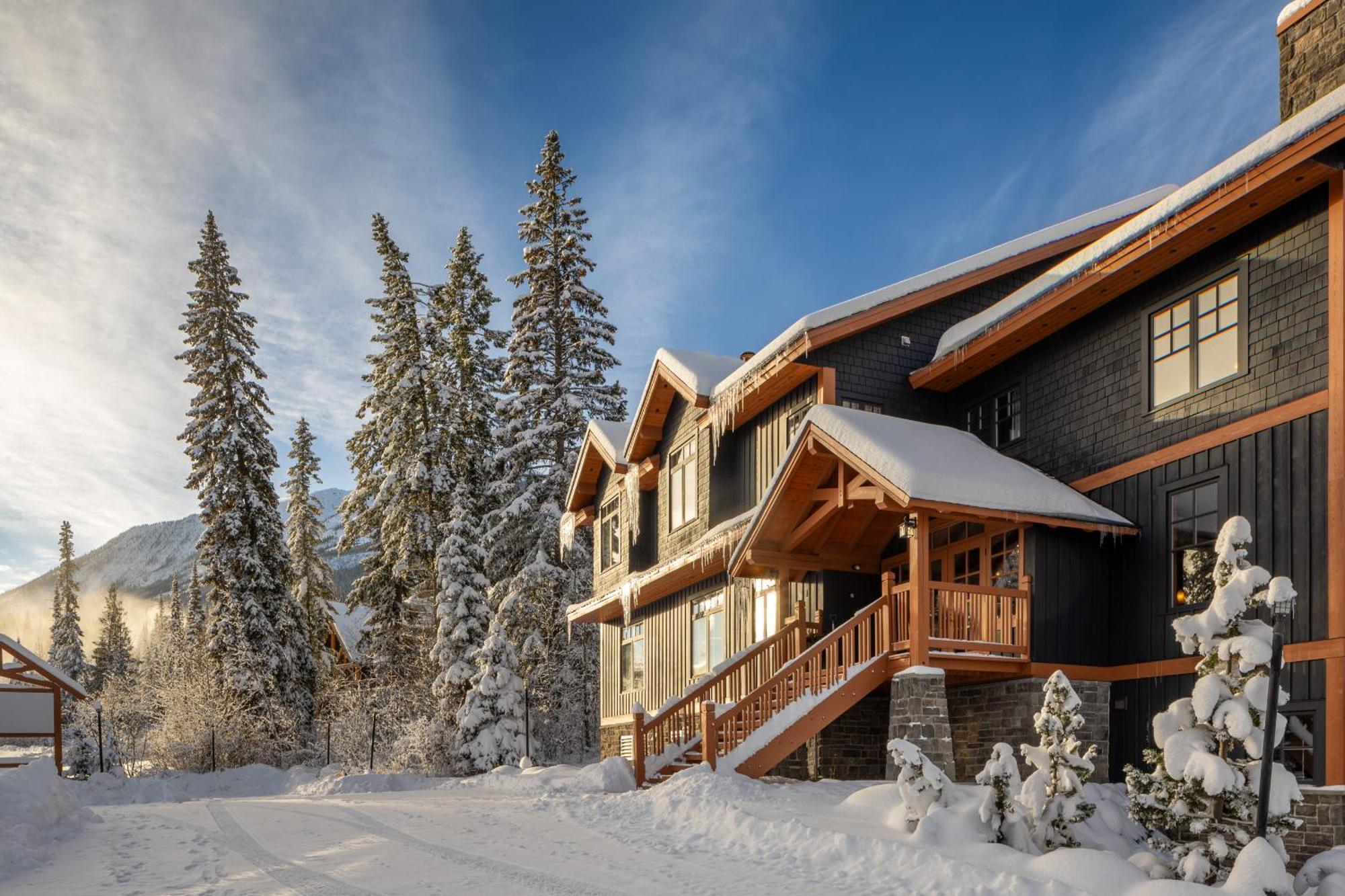 Copper Horse Lodge Golden Eksteriør bilde